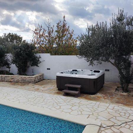 Luka Villa Pridraga Exterior photo