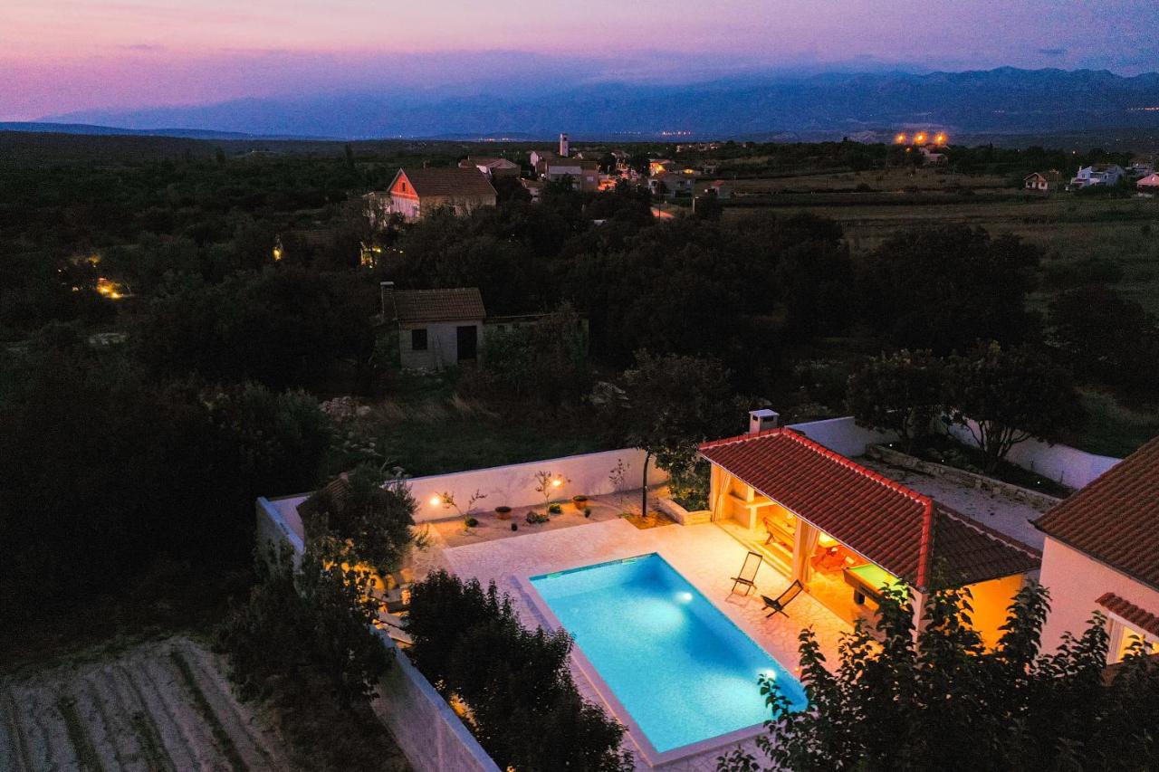 Luka Villa Pridraga Exterior photo